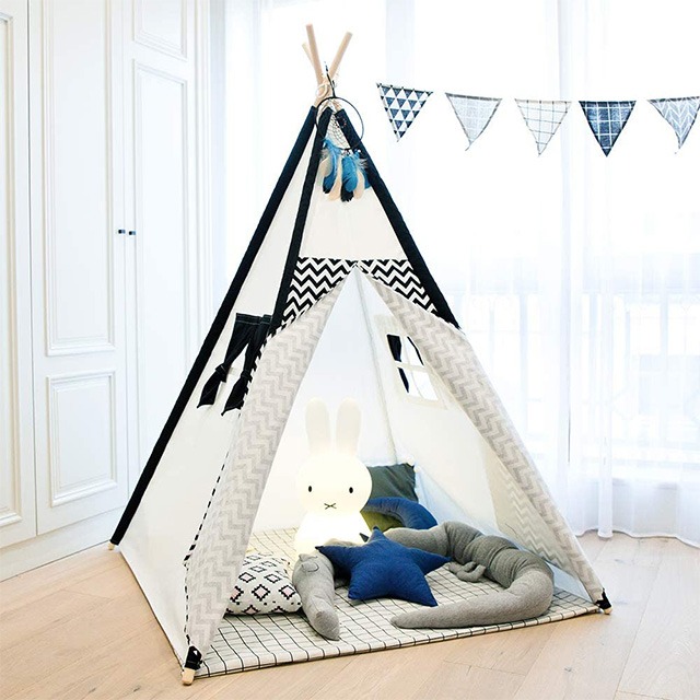 Foldable Portable Canvas Kids Teepee Tent with Light String & Carry Bag for Indoor Outdoor, Kids Teepee Playhouse with Black Wave Stripe Print 