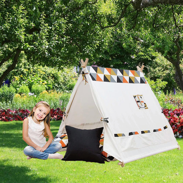 Portable Foldable Easy Assembling White CottonTeepee Tent House Playhouse For Girl, Boys
