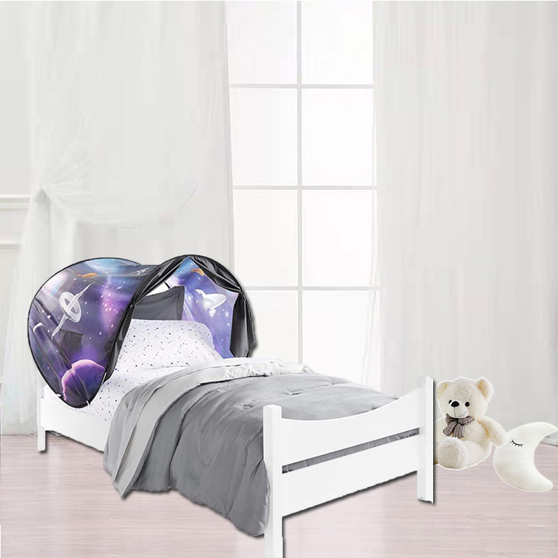 Space ship dream tent