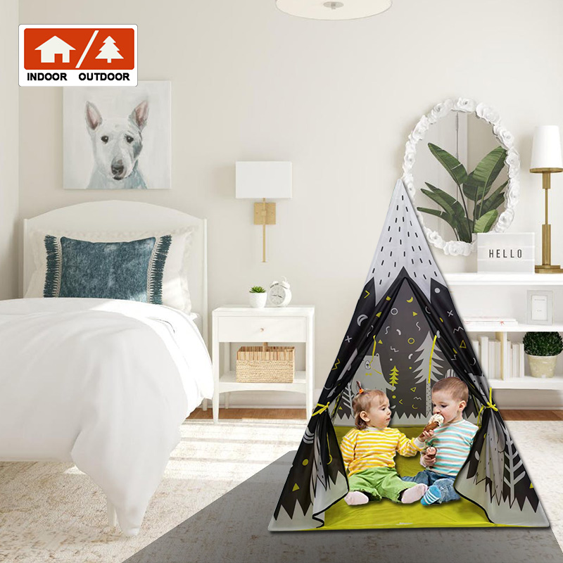 Portable Night Forest With Bear Kids Teepee Tent With Carry Bag