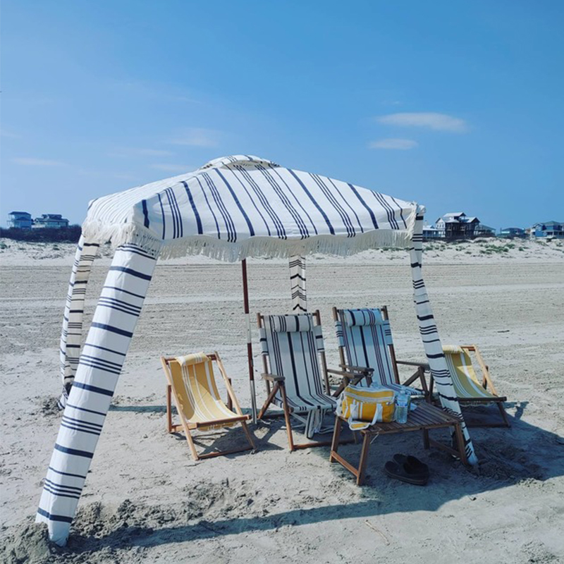 beach canopy